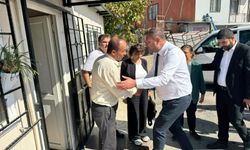 CHP İZMİR İL BAŞKANI UTKU GÜMRÜKÇÜ: “MUHTARLARIMIZI DİNLİYOR, MAHALLELERİN SORUNLARINA BİRLİKTE ÇÖZÜM ARIYORUZ”