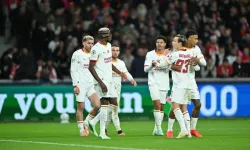 Galatasaray Lille deplasmanında 4-2 kazandı, Şampiyonlar Ligi'nde ilk 3 puanı aldı