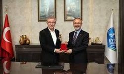 Eyüpsultan Belediye Başkanı Özmen için gözaltı kararı