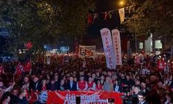 Özgür Özel, Bağdat Caddesi'nde: "Bu cumhuriyetin yıkılmasına izin vermeyeceğiz"