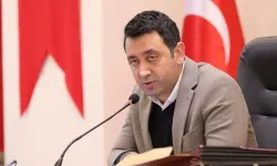 Bayraklı Belediye Başkanı İrfan Önal CHP'den istifa etti