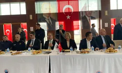 Menderes’te tamamlanan projeler muhtarlara anlatıldı