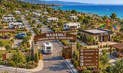 DİKİLİ BADEMLİ’DE 12 AY TURİZM HEDEFİ: DOĞAYI KORUYAN EKOLOJİK KARAVAN PARKI