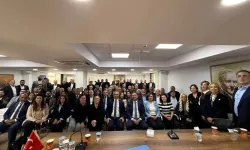 CHP İzmir’de Müslüm Sarı meclis üyeleriyle buluştu