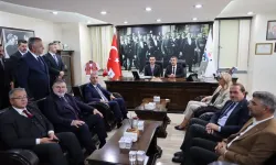 Bakan Tekin’den Çiğli’ye ziyaret: Yıldız projelerini anlattı