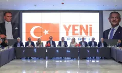 Özgür Özel: Bundan sonra İzmir'in 10 milletvekili var, bir tanesi de Özgür Özel