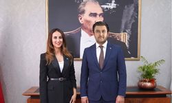 Asuman Gülsoy AK Parti'ye katıldı