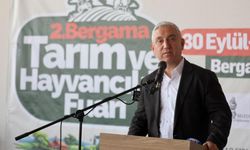 BERGAMA’DA TARIM VE HAYVANCILIK FUARI’NDA ZEYTİNCİLİK GÜNÜ DÜZENLENDİ