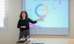 Bornova Belediyesi personeline kadın sağlığı semineri