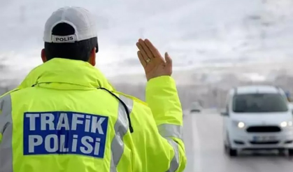 Zincirleme trafik cezası geliyor: Kurallar artık birlikte sayılacak!