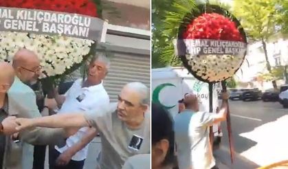 Cenazede Dikkat Çeken Gelişme