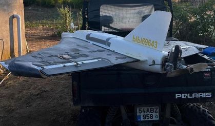 Karasu’da sahile vuran İHA’yı evinin bahçesine götürüp jandarmaya bildirdi