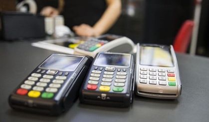 Türklerin kartlı harcamaları yabancıları ikiye katladı