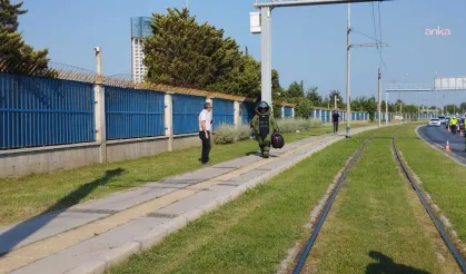 KONAK’TA ŞÜPHELİ ÇANTA ALARMI