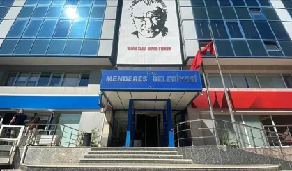 Menderes Belediyesi soruşturmasında 7 tutuklama