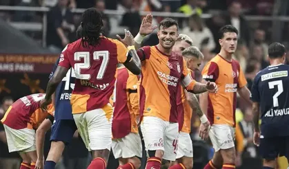 Galatasaray, Kasımpaşa'yı 3-1 yenerek liderliğe yükseldi