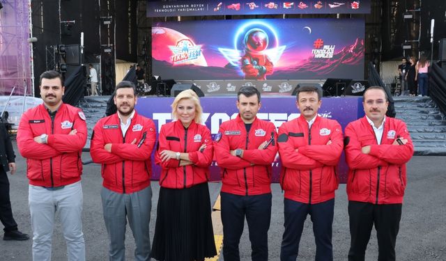AK Parti'li Hamza Dağ ve Eyyüp Kadir İnan'dan İzmirlilere TEKNOFEST daveti