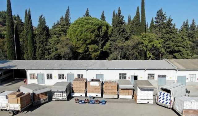 Manisa'da 12 milyon 500 bin TL'lik kaçak tütün ve ürünü ele geçirildi
