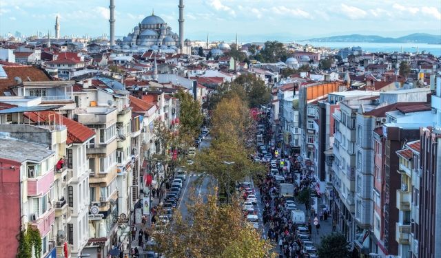 Gazze için Edirnekapı'dan Sultanahmet'e insan zinciri