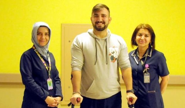 Ceviz ağacından düşerek felç kalan Doğan, 5 yıl sonra ilk adımlarını attı