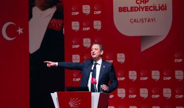 CHP Genel Başkanı Özgür Özel'den Belediye Başkanlarına Önemli Uyarı
