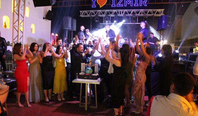 Acil Tıp Group 9. Yaşını İzmir'de Coşkuyla Kutladı