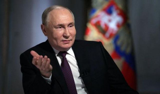 Kendini Rus Çarı olarak görüyor | Vladimir Putin 5. kez başkan oldu