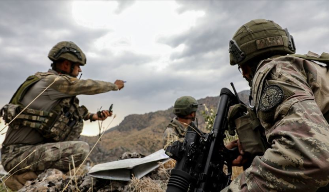 SON DAKİKA | Irak'ta 9 PKK'lı terörist etkisiz hale getirildi