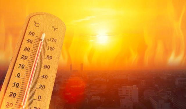 Manisa kavruluyor: Hissedilen sıcaklık 47 dereceye ulaştı