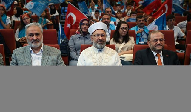 Diyanet İşleri Başkanı Erbaş, "Yazımda Kardeşlik Var" kampı kapanış töreninde konuştu: