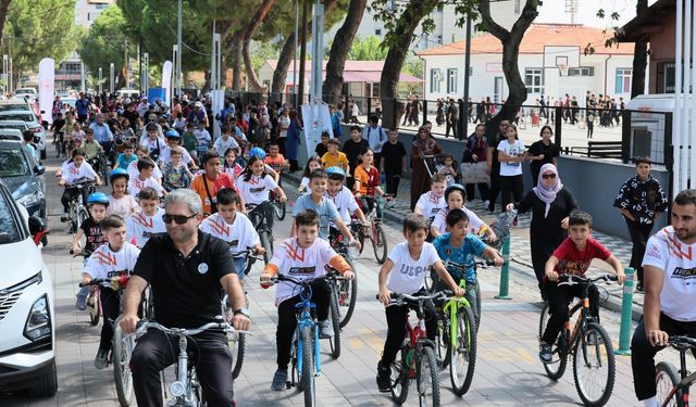 Saruhanlı'da vatandaş sağlıklı yaşam için pedal çevirdi