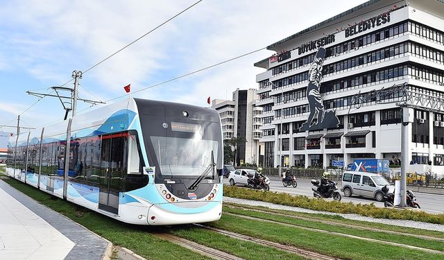21 Mayıs Çarşamba İzmir tramvay sefer saatleri belli oldu!