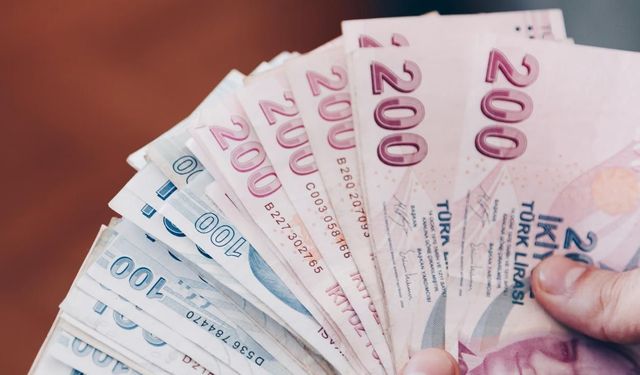 Temmuz zammı asgari ücretliyi pas geçebilir! Ekonomist açıkladı