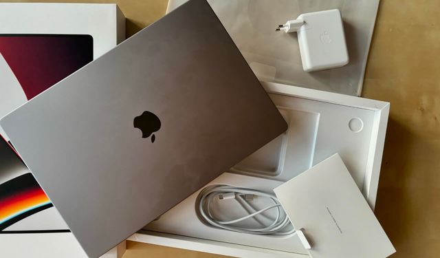 MacBook kullanıcılarını bekleyen sürpriz: IMEI kaydı zorunlu olacak!