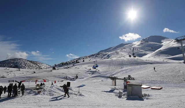 İzmir şehir merkezinden Bozdağ Kayak Merkezi’ne ulaşım rehberi