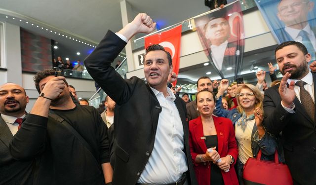 Başkan Ferdi Zeyrek: “81 ilde milyonlar İmamoğlu'nun arkasında”