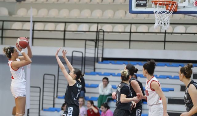 Turgutlu Belediyespor Kadın Basketbol Takımı Play-Off'u garantiledi
