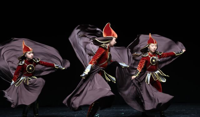 Merkezefendi’de sahne çocukların! Festival dolu dolu geçiyor