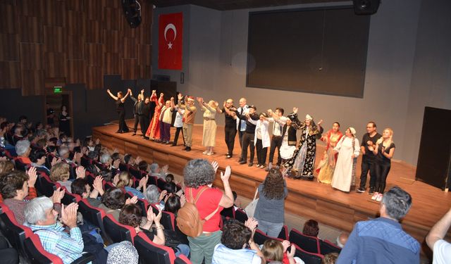 İZMİR ETKİNLİK