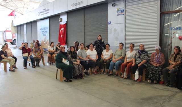 Aydın'da 500 Kişilik Aşure İkram Gönülleri Fethetti