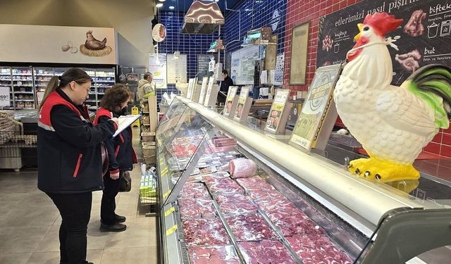 Afyonkarahisar’daki marketlerde TÜFİS denetimi