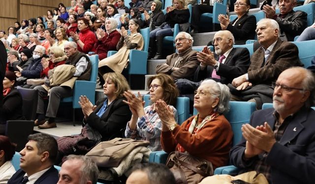 Kütahya’da "Kadın Dostu Kent" söyleşisine ilgi