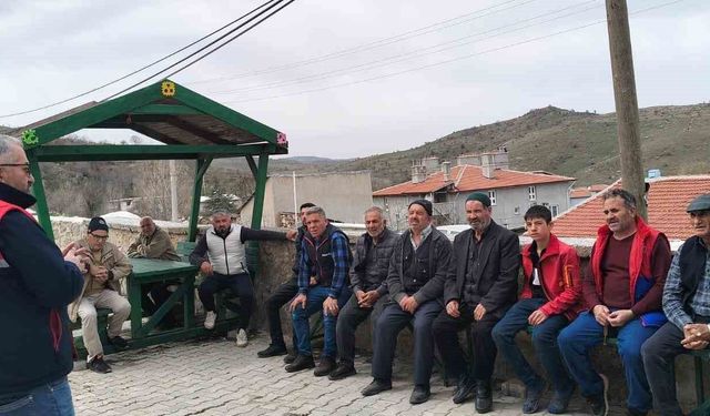 Afyonkarahisar’da çiftçi buluşmaları devam ediyor