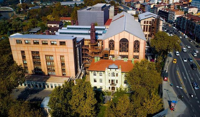 İstanbul Bilgi Üniversitesi'nin kapatma kararı geri çekildi