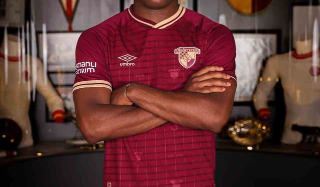 Göztepe, Armstrong’u resmen açıkladı