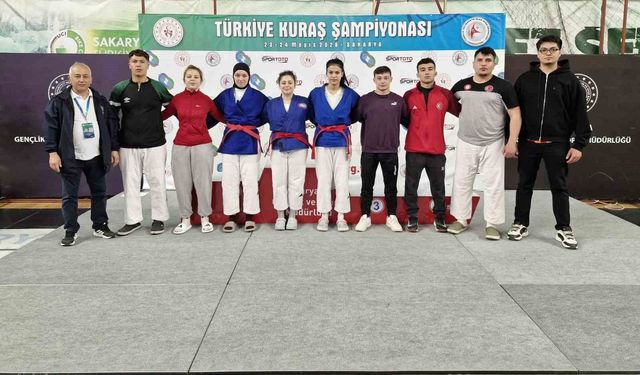 Kütahyalı sporculardan Türkiye Kuraş Şampiyonası’nda başarı