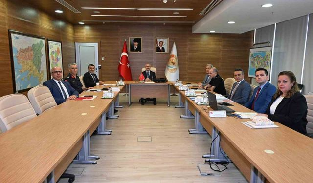 Denizli’de Okul Çevresi ve Güvenliği İl Yürütme Kurulu Toplantısı gerçekleştirildi