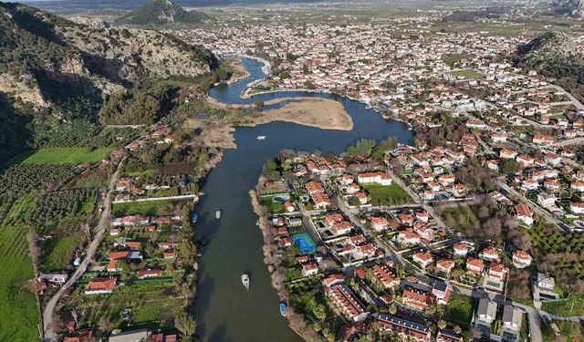 Dalyan Kanalı’nda ‘Elektrikli Tekne Dönüşüm Projesi’ değerlendirildi
