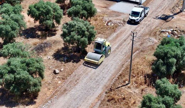 Didim’de yol çalışmaları sürüyor