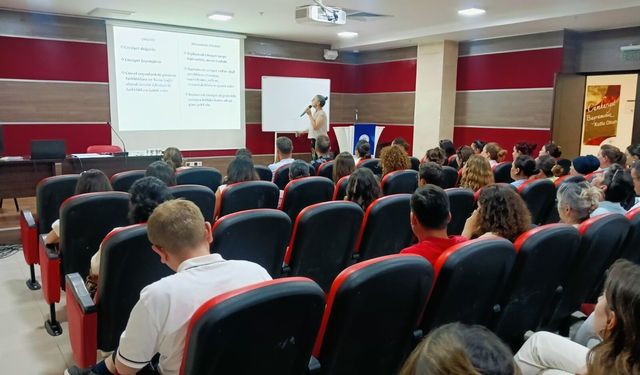Muğla Büyükşehir personeline eşitlik eğitimi verildi